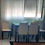 Casa De La 아스프로발타