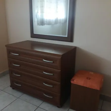 Casa De La *